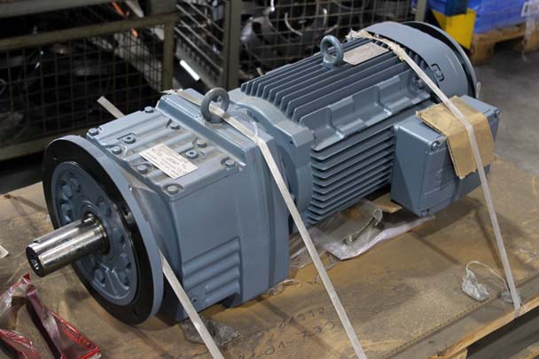 Stirnradgetriebemotor
